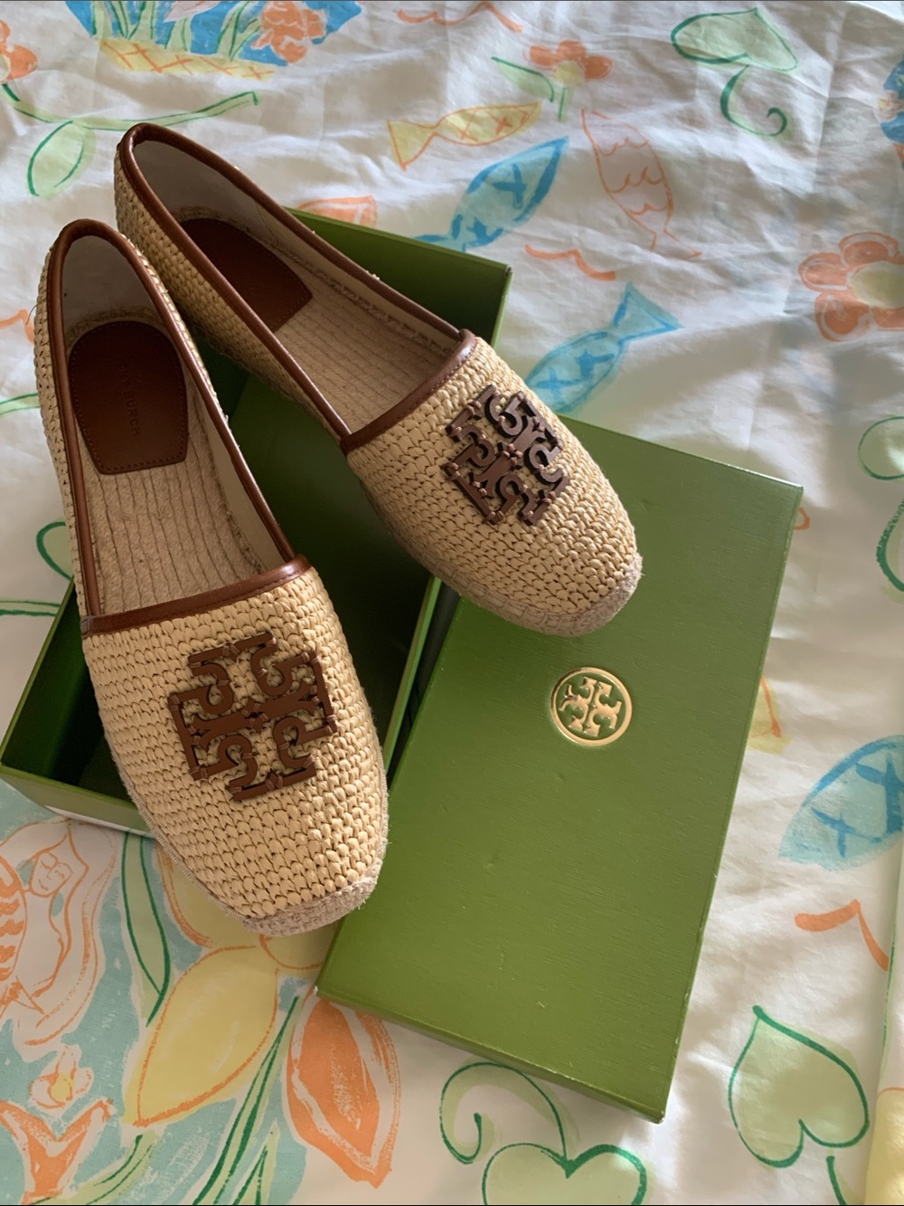 Tory Burch Natural Raffia Espadrille Flats with Brown Logo Trim
Size 10 - Picture 6 of 7